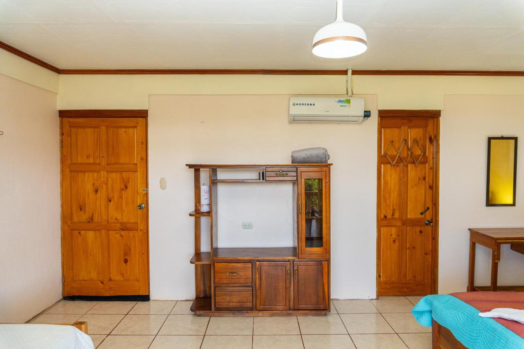 Villa Manolo Ocean And Forest View Hotel Drakes Bay Екстериор снимка