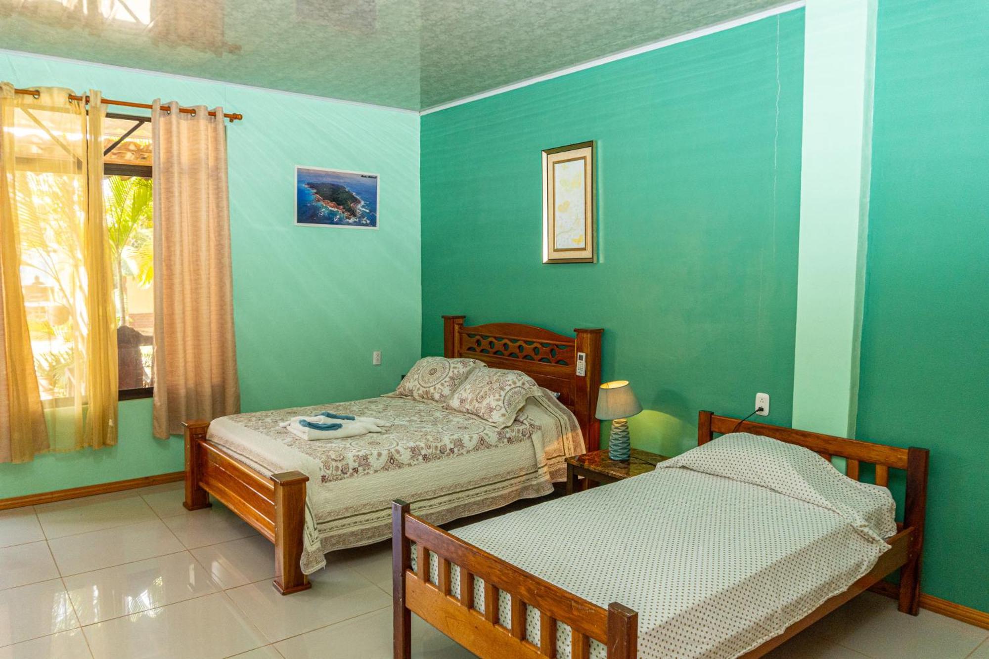 Villa Manolo Ocean And Forest View Hotel Drakes Bay Екстериор снимка
